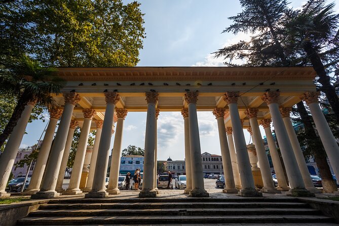 1-Hour Kutaisi Guided Walking Tour - Green Bazaar: fresh produce, Georgian sweets, and how locals snack