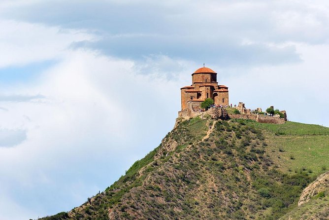 3-Day Tbilisi & Mtskheta Discovery + Airport Transfers - Day 1: Airport-to-city transfer that lets you start easy