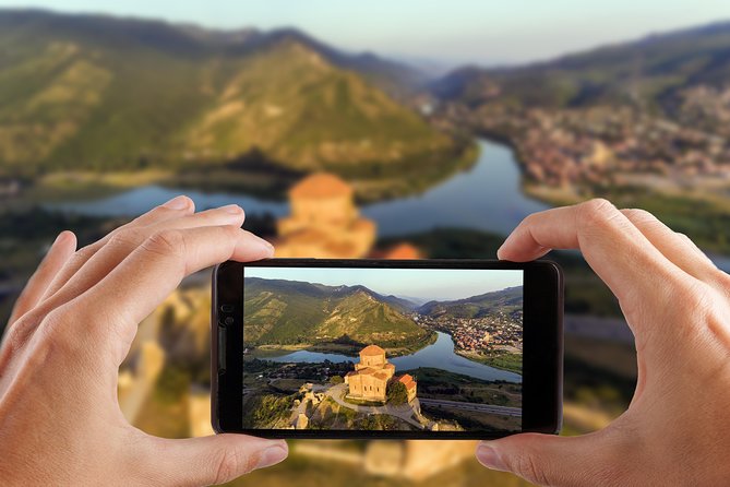 3 days tour package-Short break holiday in Georgia - The 6 pm walking tour loop hits Tbilisi highlights in smart order