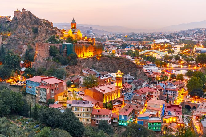 3 days tour package-Short break holiday in Georgia - Panorama Gudauri to Kazbegi, then the Gergeti side trip