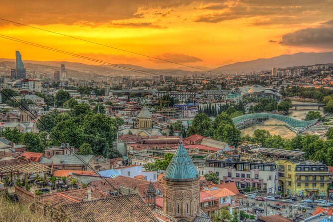 3-Hour Private Guided Walking Tour in Tbilisi - Getting Your Bearings: Freedom Square to Sioni Cathedral