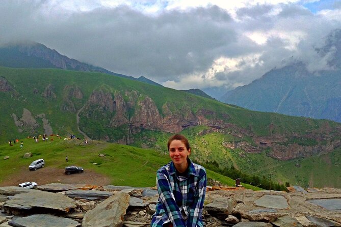 4-day tour by Visit-Geo - Take a glimpse on Georgia! - Day 4: Ananuri, Cross Pass, Gudauri viewpoints, and Gergeti by 4-wheel drive