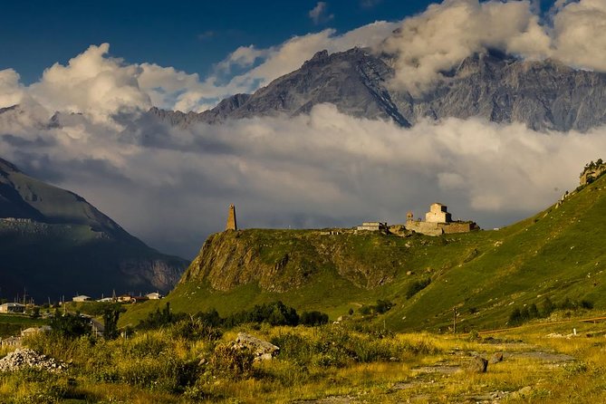 A 6-Day Private Expedition into Rich Heritage - Day 2: UNESCO Mtskheta plus Old Tbilisi highlights, baths, and the Bridge of Peace