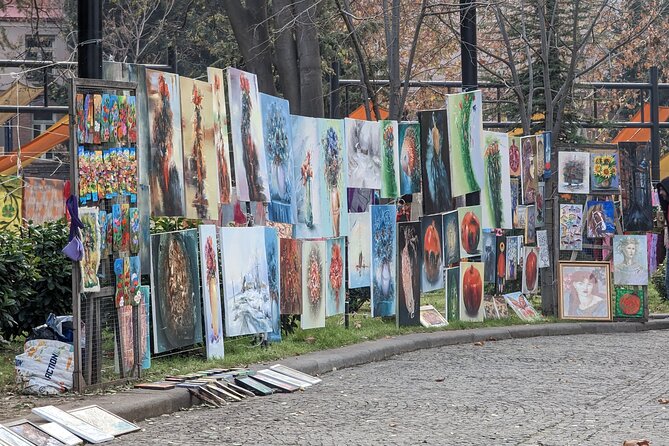 Alternative walking tour New Tiflis and backstreets - Marjanishvili Square finish near the metro, plus an easy plan for dinner