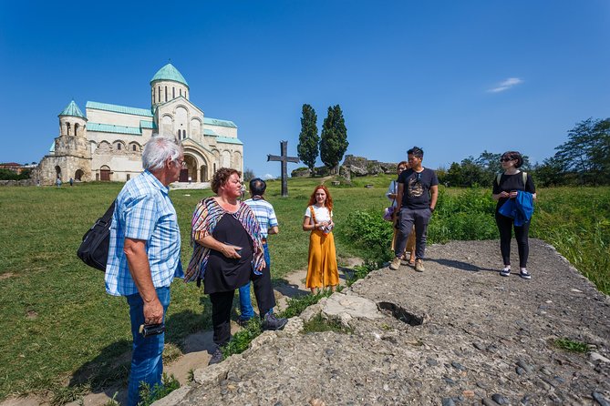 BAGRATI, GELATI & MOTSAMETA Group Tour from Kutaisi - Stop 3, Motsameta Monastery, cliffside drama by the river
