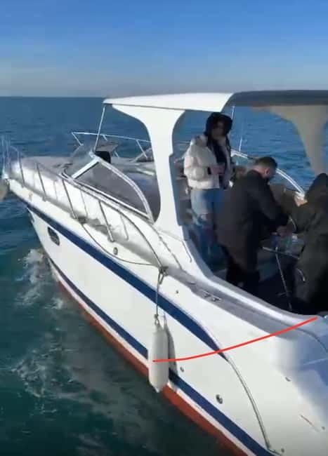 Batumi: Exclusive Black Sea Adventure – Private Boat Trip - Landmarks worth chasing: Batumi Boulevard, Ali and Nino, Miracle Park
