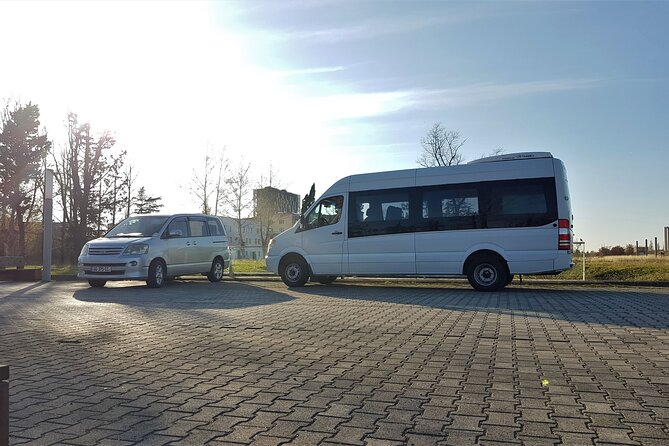 Batumi - Mestia Shared Transfer - English-Speaking Guide vs Driver-Only Day