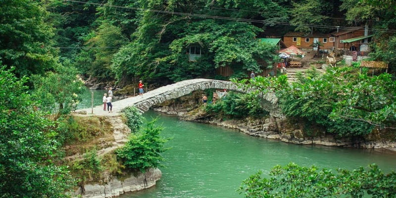 Batumi: Mountain Adjara Tour & Traditional Georgian Feast - Keda Municipality Stop: A Quick Glimpse Into the Region