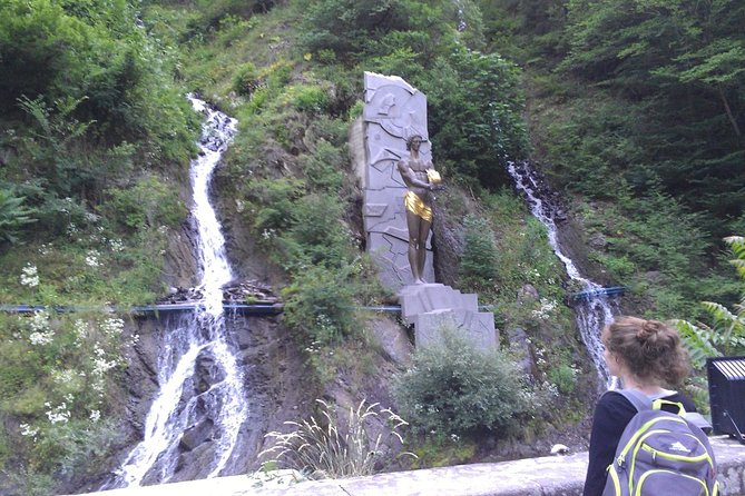 Borjomi Mineral Waters Tour From Tbilisi - Cable car up to the views: practical tips for a smooth ride
