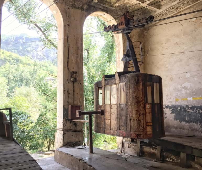 Chiatura: Journey Through Time – Day-trip Adventure - Chiatura’s cable car world: how locals still move between gorges