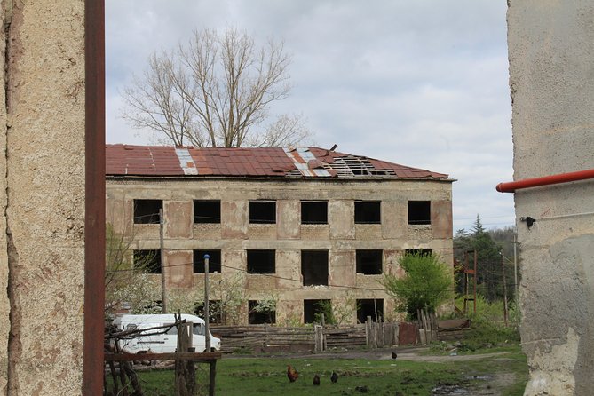 Chiatura. Soviet Past in the present. + Katskhi pillar - Practical Tips for Comfort, Photos, and Realistic Expectations