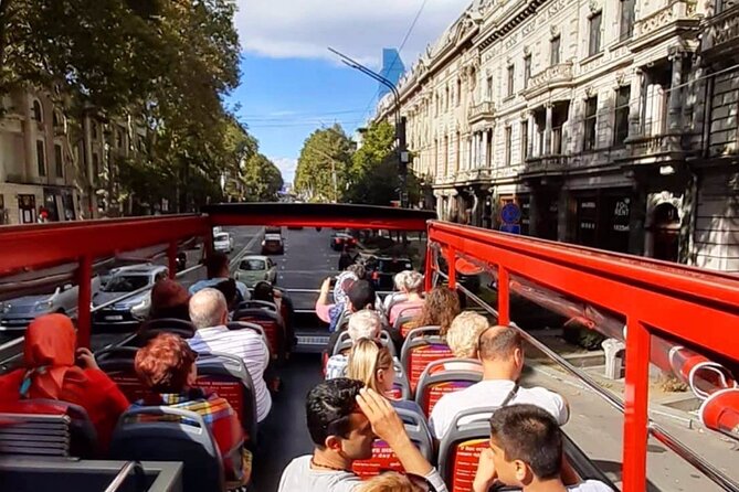 City tour Tbilisi on red bus - The hop-on hop-off reality: independence with a little vigilance
