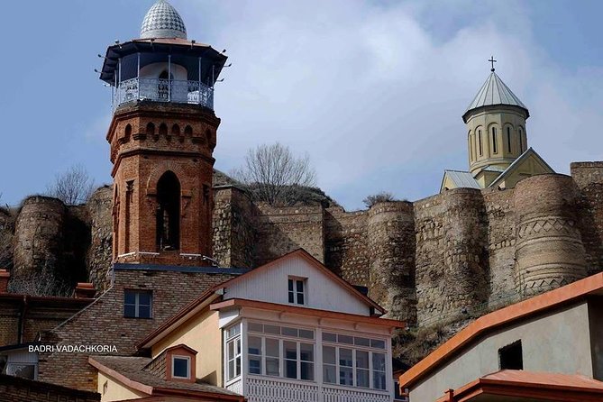 Classic Tbilisi Walking Tour - Bridge of Peace over the Mtkvari: modern design in an older city