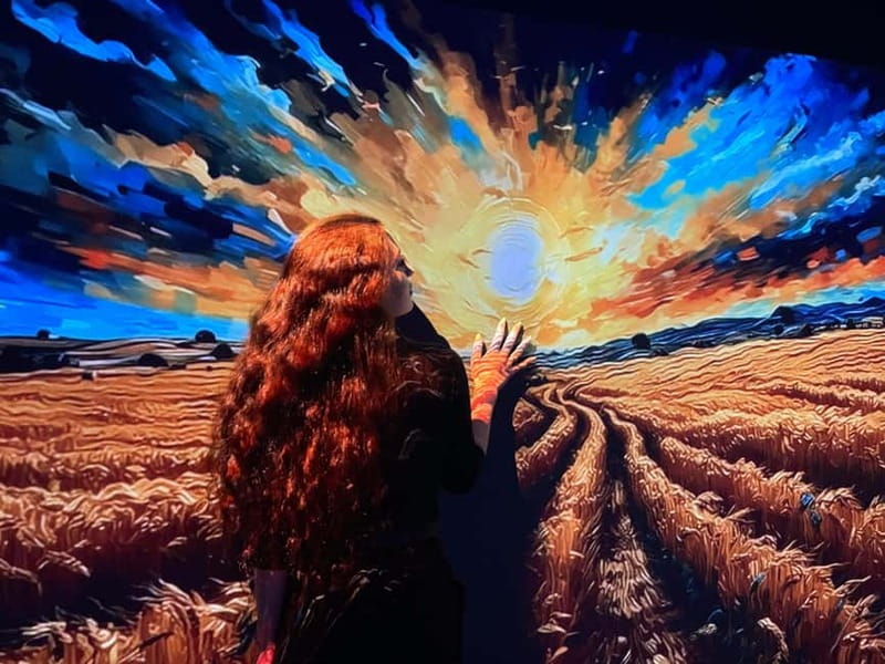 Combined ticket: Digital Exhibition & Museum of Illusions - Digital Exhibition: Walking Through Art Featuring Pirosmani and Van Gogh