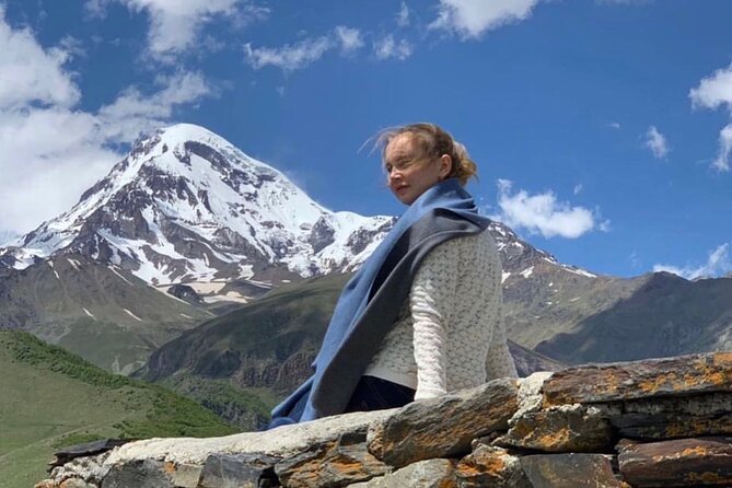 Day tour to mountains Jinvali lake, Ananuri, Kazbegi, Arch friendship - Quick hits before you ride