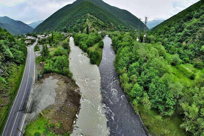 Day tour to mountains Jinvali lake, Ananuri, Kazbegi, Arch friendship - Ananuri Fortress by the Aragvi: medieval walls and river views