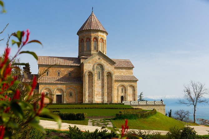 Day Trip to Kakheti Wine Region Including 9 Wine Tastings - Sighnaghi city walls and an Alazani Valley lunch hour