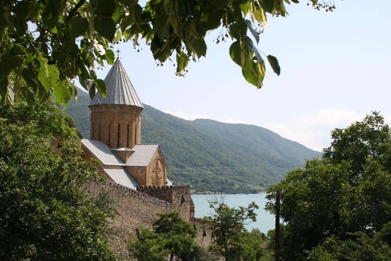 Day Trip To Kazbegi, Gudauri, Ananuri (From Tbilisi) - The big idea: one day, three regions, zero stress driving