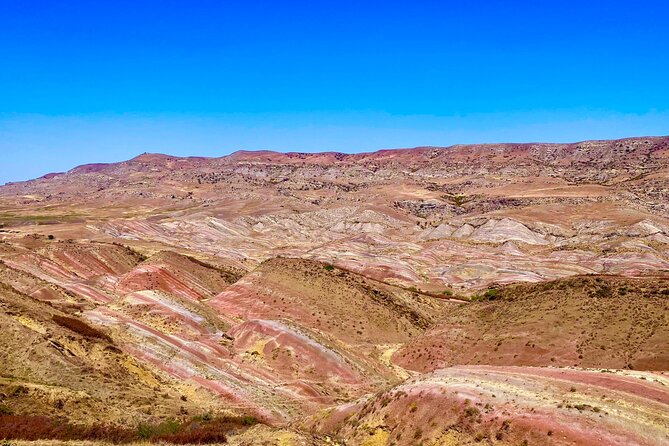 Day Trip to Rainbow Mountains and David Gareja - David Gareja Lavra: monastery stories and borderland views