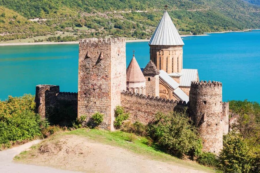 Discover Ananuri, Gudauri, & Kazbegi Guided Day Tour - Key Points That Make This Day Trip Worth Your Time
