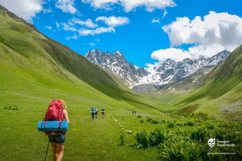 from kazbegi to Gergeti Church, Gveleti Waterfall, Dariali - Gveleti Waterfall: the nature break that resets your mood