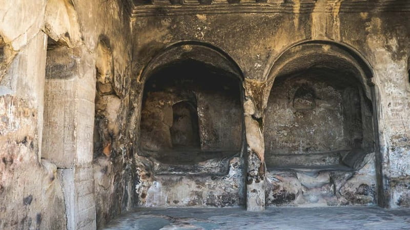 From Kutaisi: Gori and Uplistsikhe Cave town Guided Tour - Gori Walking Tour: Fortress Viewpoints and City Landmarks