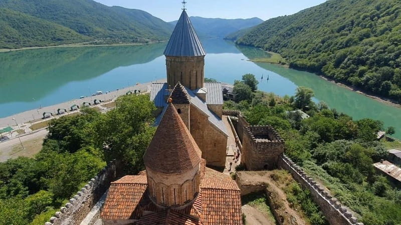 From Tbilisi: Ananuri, Gudauri and Kazbegi Day Trip - Key moments that make this day trip work