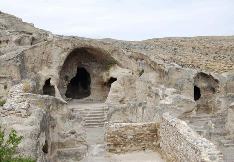 From Tbilisi: Gori and Uplistsikhe Group Tour - Jvari Monastery at 9:30: The View Stop That Sets the Tone