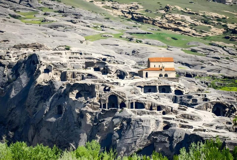 From Tbilisi: Mtskheta, Jvari, Gori, Uplistsikhe Guided Tour - Svetitskhoveli Cathedral: what to notice during the guided walk