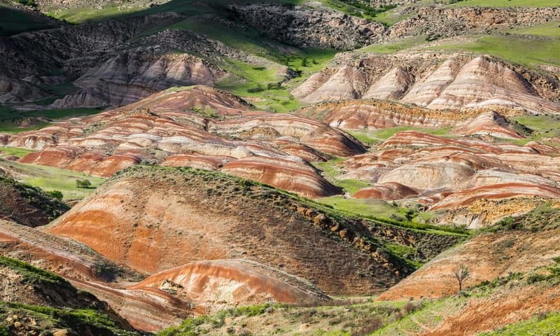 From Tbilisi: Rainbow Mountain & David Gareja Monastery Trip - Rainbow Mountains and David Gareja in One Day Trip