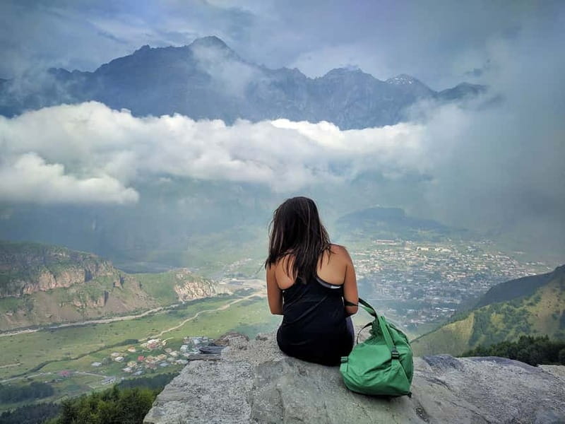 From Tbilisi: The Best of Kazbegi and Gudauri Mountains - Private vs shared: how your comfort changes
