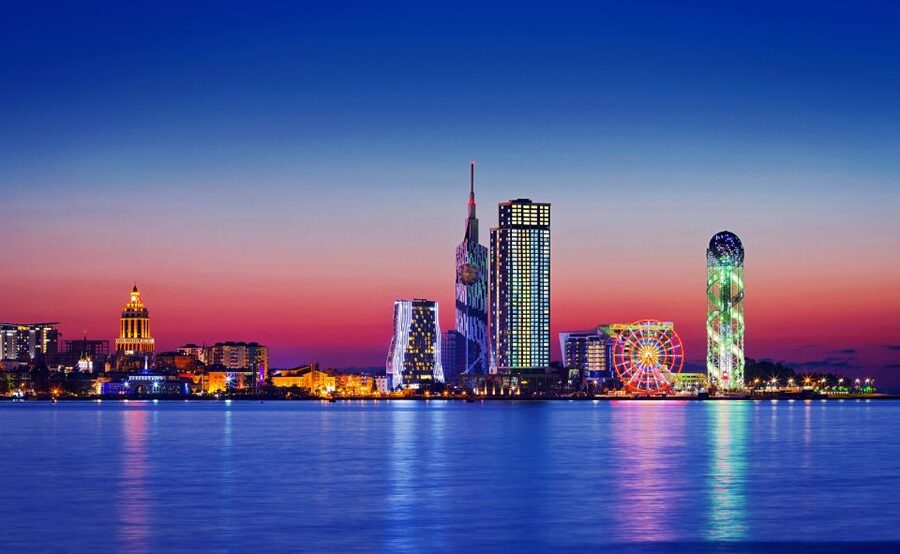 From Trabzon: Group Walking Tour through Batumi in Georgia - A long day from Trabzon to Batumi, with real border time built in
