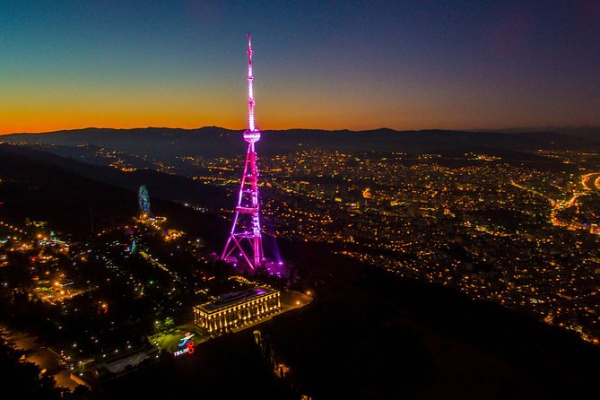 Full-day Private tour in Tbilisi & Mtskheta With unforgettable impressions - Bathhouses, Bamba Row, and Chardin Street stops you can feel