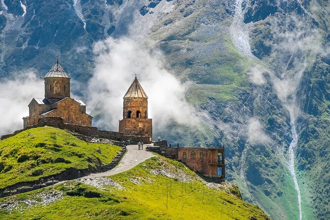 Full-day Tour in Tbilisi, Anauri, Gudauri, and Kazbegi - Russian-Georgian Friendship Monument: Soviet-Era Meaning, Brief Visit
