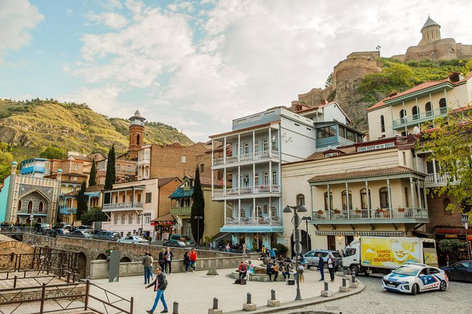 Fun Walking Tour of Old Tbilisi - Old Tbilisi Walking Route: Famous Sights Plus Quiet Corners