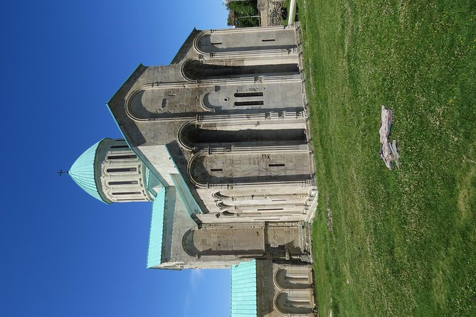 Gelati, Prometheus, Sanatoriums and Wine tour - Getting to Kutaisi’s best viewpoints without the stress