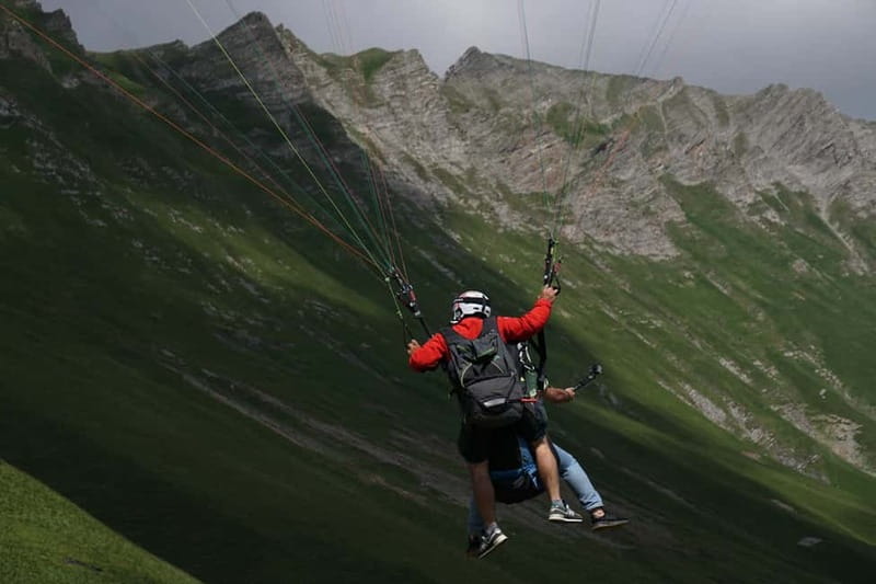 Georgia: Paragliding tandem flight in Gudauri with video - Guide Experience Matters: Professional, Reassuring, and Occasionally Less So
