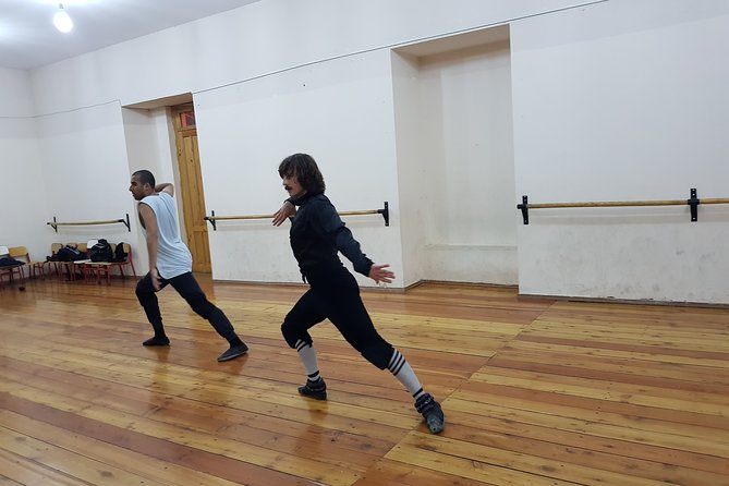 Georgian Dance Class in Tbilisi, Georgia - Why matching steps to music is the real takeaway