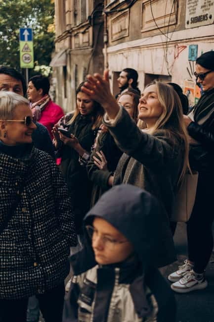 Historical walking tour of Tbilisi - Patriarchate of Georgia and Anchiskhati, with a gentle shift in pace