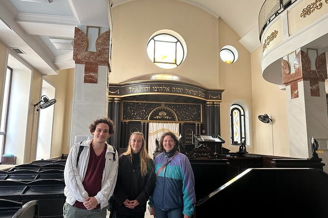 Jewish Heritage Walking Tour with Kosher Wine Tasting - The flow of the route, and why the order makes sense