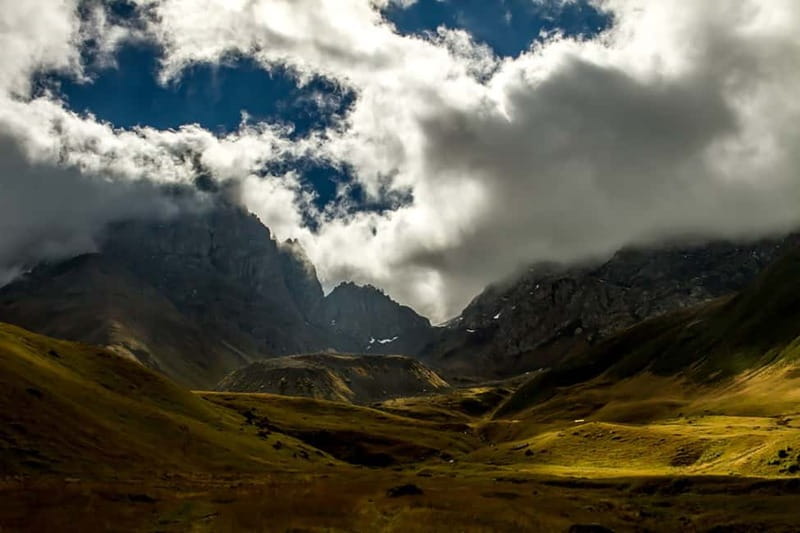 Juta: One Day Trip Hiking Towards Chaukhi Mountains - Should You Book This One-Day Juta Hike?