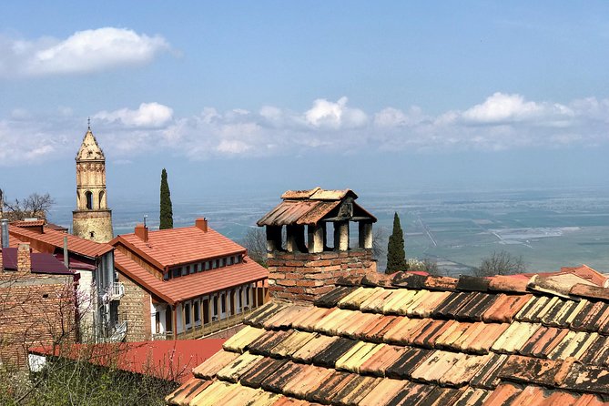 Kakheti: David Gareji Sighnaghi Bodbe & Rainbow Mountains - Sighnaghi City Walls: 4 Kilometers, 23 Watchtowers, Big Views