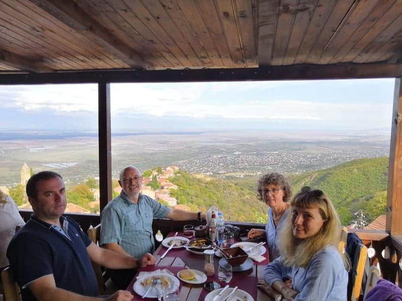 Kakheti: Individual Day Tour To Sighnaghi From Tbilisi - Badiauri: watching Georgian bread bake in special ovens