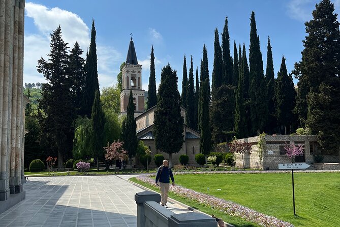 Kakheti-Sighnaghi Day Trip with wine tasting and Bodbe Monastery - Practical tips that make the day go easier