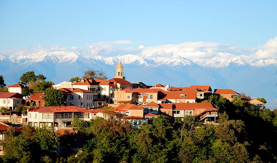 Kakheti. Sighnagi, Bodbe. Kindzmarauli Corporation. Telavi - Telavi city time and the point of tasting local wine