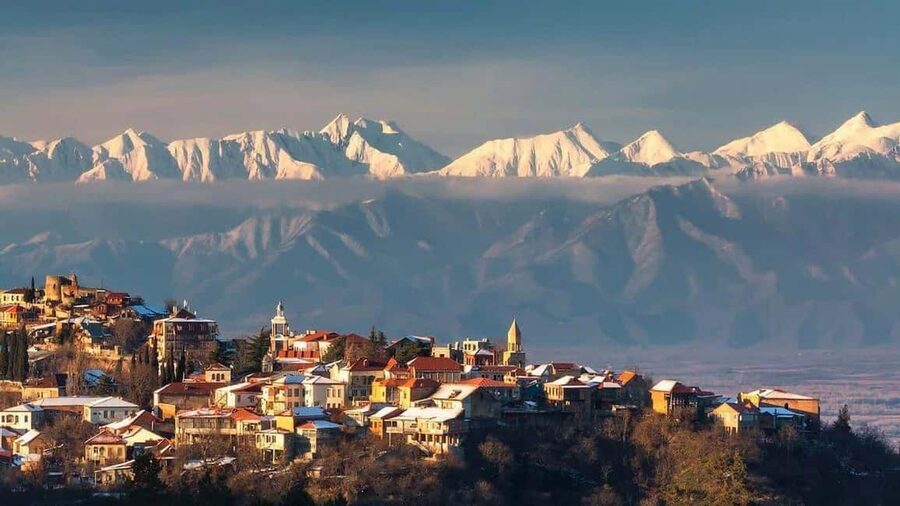 Kakheti. Sighnagi, Bodbe. Kindzmarauli Corporation. Telavi - Churchkhela and free wine plus chacha: what’s included