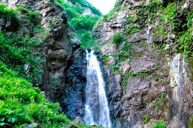 Kakheti: Signagi + Bodbe Monastery + Gurgeniani Waterfall - Key highlights I’d plan around