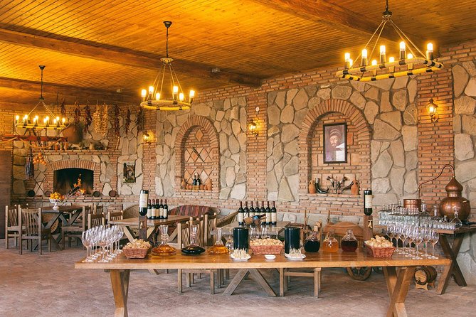 Kakheti: Signagi, Bodbe Monastery, Telavi, Wine Tour. Private tour - Telavi Wine Time: Qvevri Method Talk and 5 to 6 Tastings