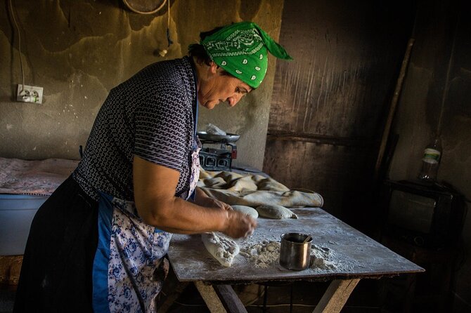 Kakheti - Small wineries and family-cooked lunch • Private tour - Badiauri Bread and Cheese: Hands-On Village Food