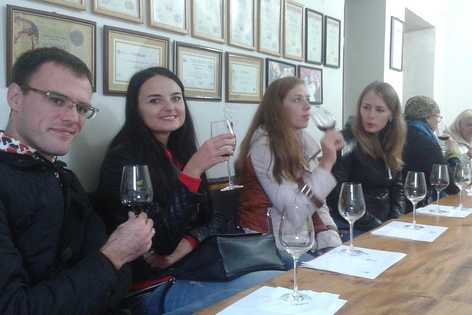 Kakheti wine Tour: Telavi-Kvareli-Signagi and Wine cellars - Telavi Kingdom City and Shuamta Monastery: Where the day sets its tone